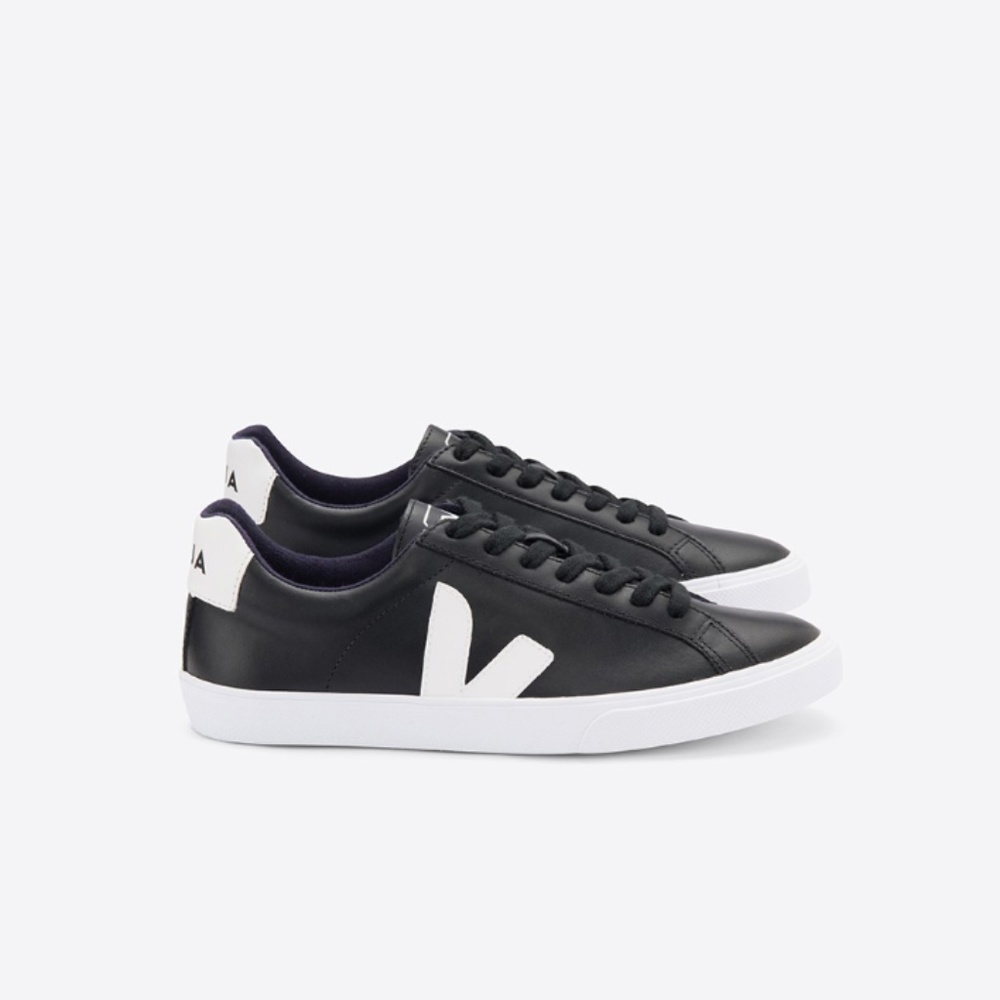Veja Esplar Sneakers in Black & White Leather